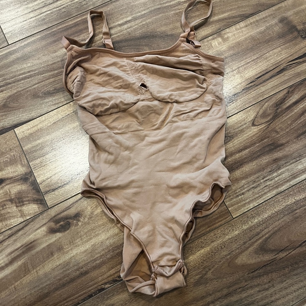 SKIMS Nude Shapewear Bodysuit